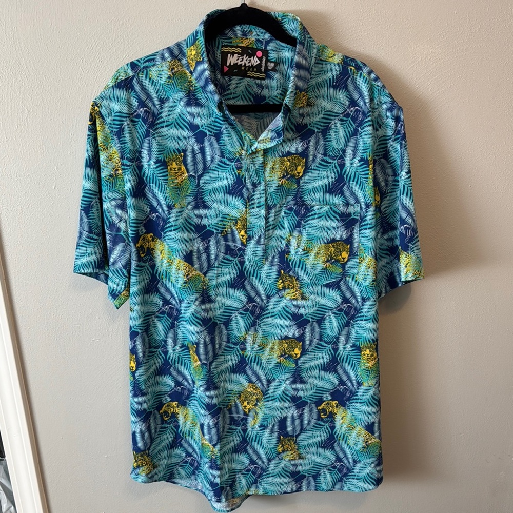 Men's Blue Tropical Print Shirt